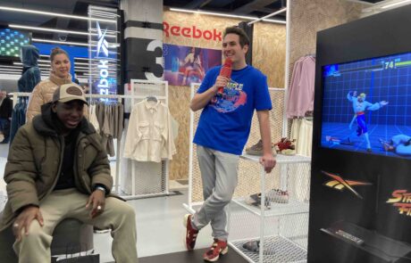 Animation Street Fighter avec la marque de chaussures Reebok